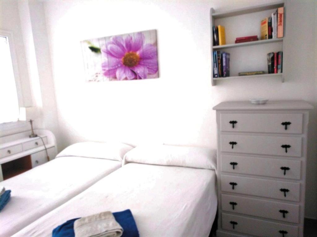 Rentcostadelsol Los Boliches Penelope Fuengirola Exterior photo